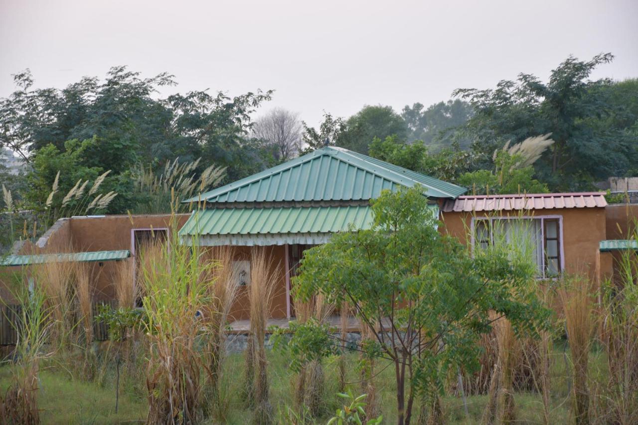 Bagh Serai - Rustic Cottage With Private Pool 사와이 마도푸르 외부 사진